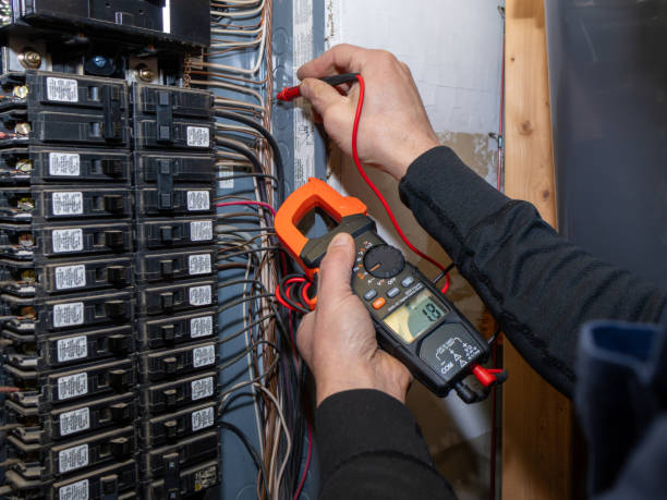 Best Affordable Emergency Electrician  in Bloomfield, IN